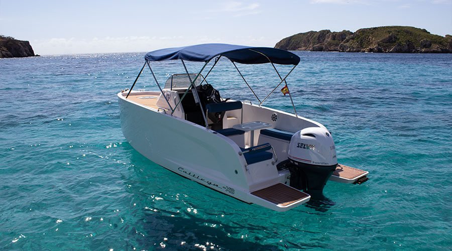 Cattleya-x6-Cabin-1